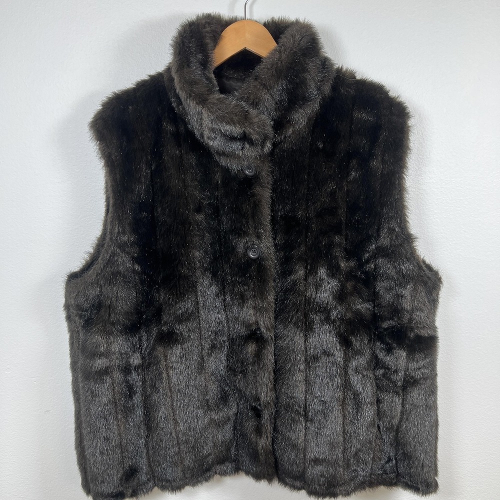 Faux Fur Button Front Vest High Neck Sable Brown L XL City Girl Winter Boho Chic